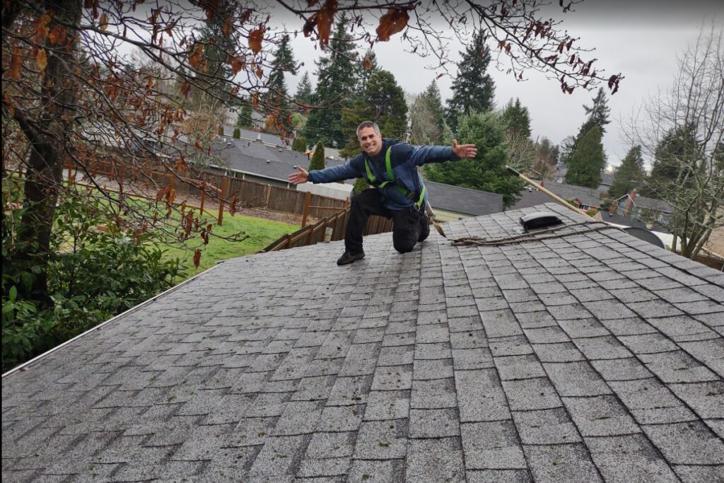 Roof & Gutter Services Offered in Monroe, WA